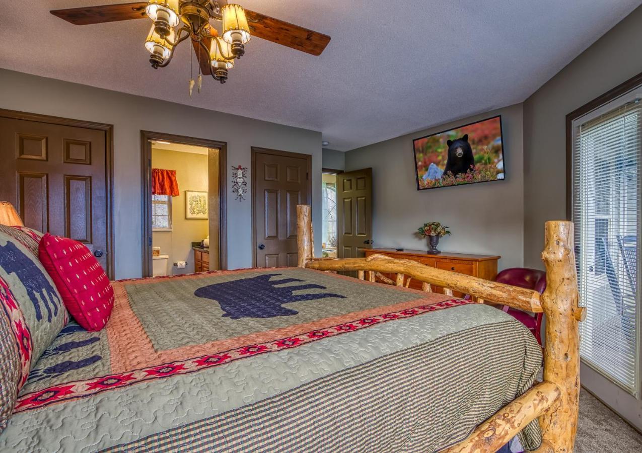 3 Decks, Mtn Views! Tree Tops By Honeybearcabins - Luxury Rain Showers, 3 King Suites, Xl Hottub, Fireplace, Bear Sightings Gatlinburg Exterior foto